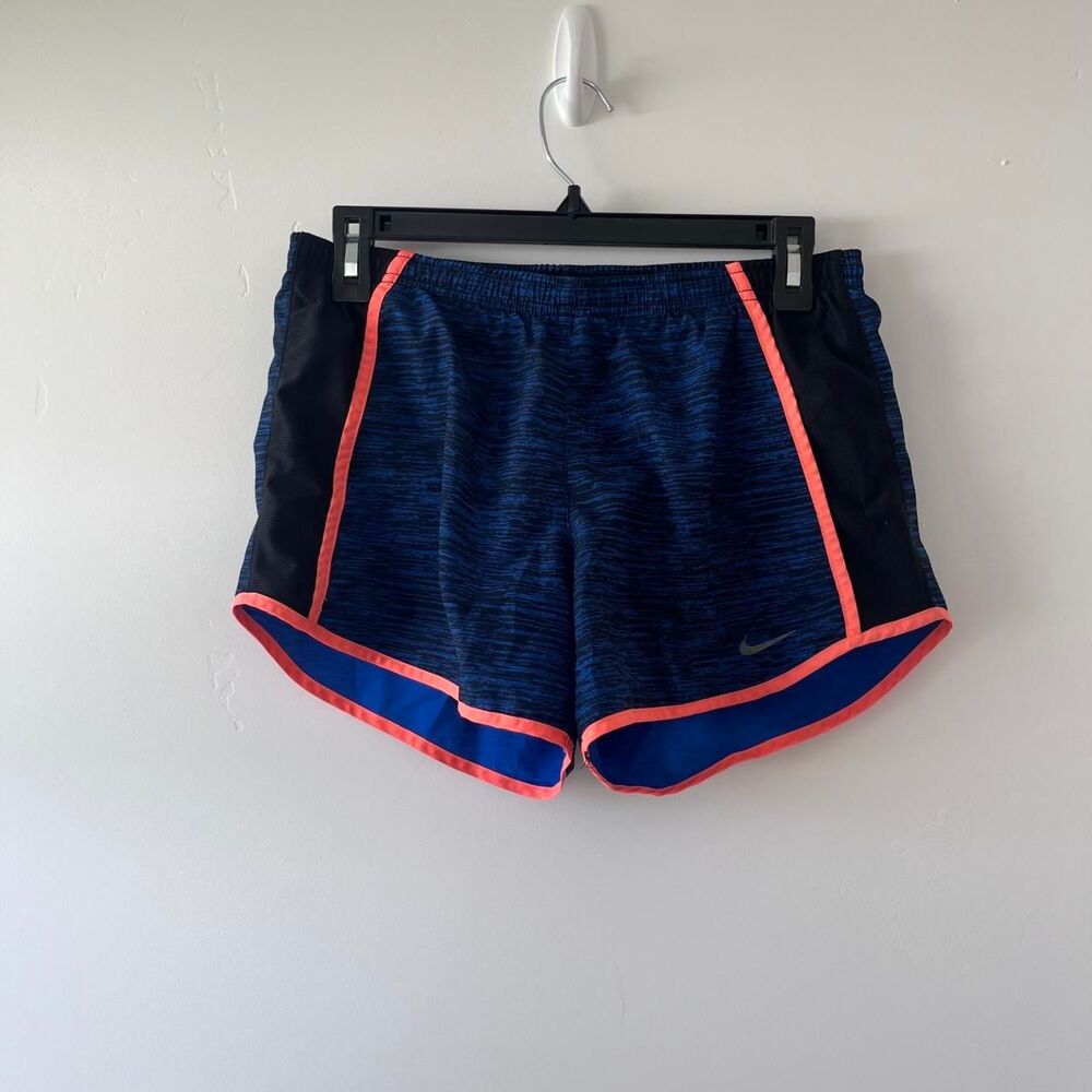 Nike Women's Blue and Navy Shorts